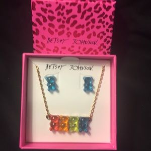 🧸BETSEY JOHNSON - GUMMY BEAR NECKLACE & EARRINGS